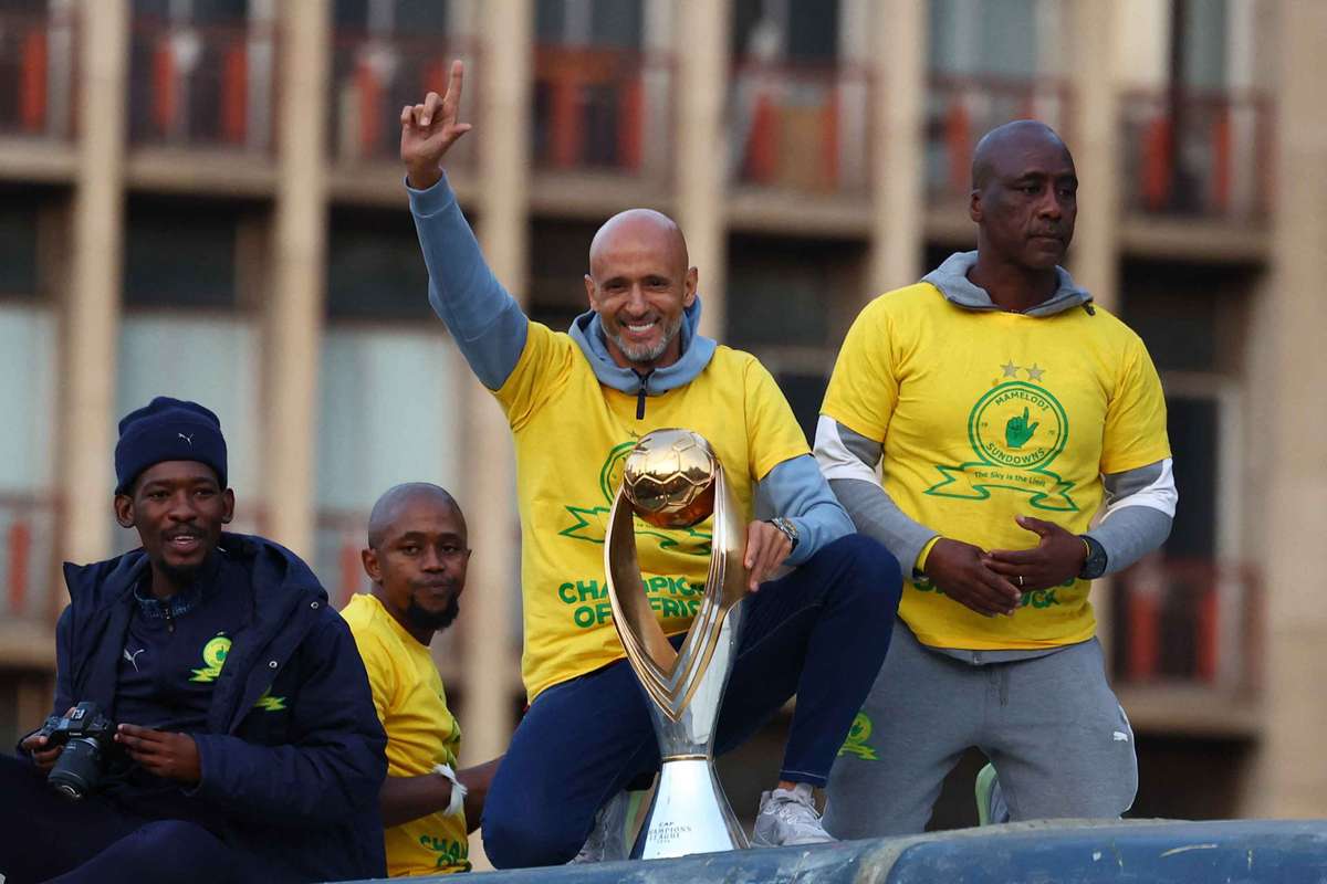 Miguel Cardoso realça o 'cunho assinalável' de triunfar na Liga dos Campeões africana