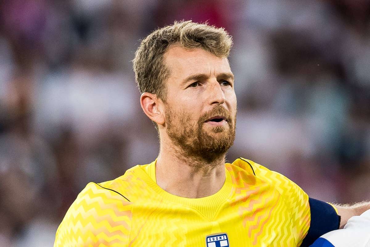 Hradecky fiebert mit: Vor dem Fernseher im Trikot von Tah oder Wirtz