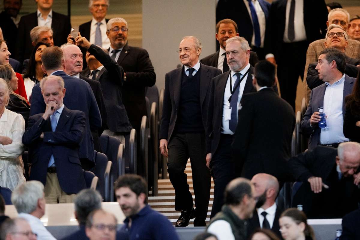 Florentino Pérez: "Vosotros ya habéis mancillado al Real Madrid, y aquí me vais a tener"