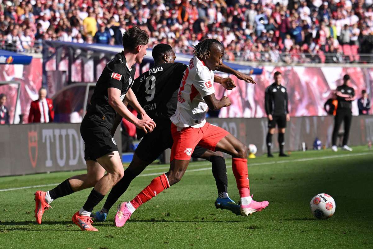 PSG fecha acordo com Yan Diomande (RB Leipzig)
