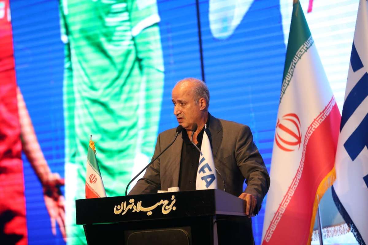 Über Spanien nach Mexiko: Iranischer Tross bricht zum WM-Quartier auf