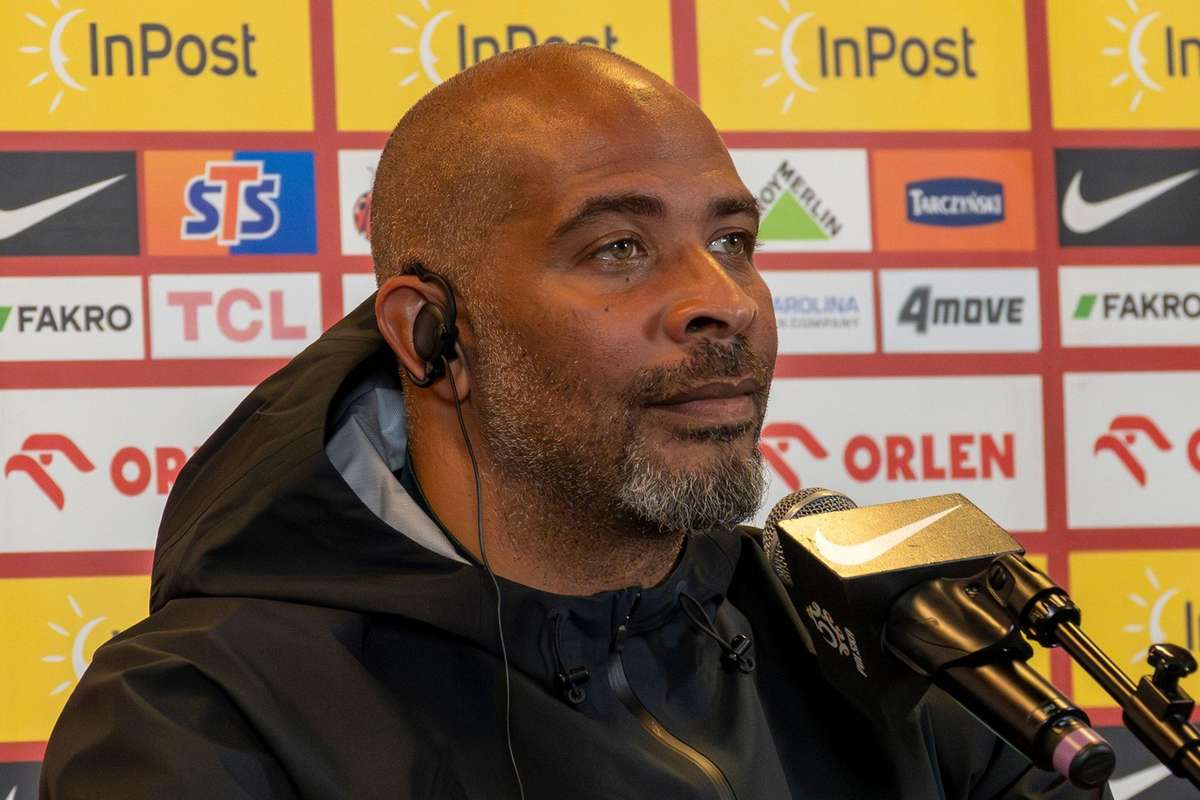 Mundial 2026: Eric Chelle otimista quanto às hipóteses da Nigéria no particular diante da Polónia