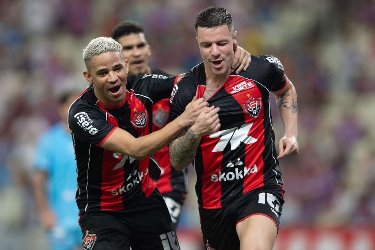 Triunfo do Vitória sobre o Fortaleza de virada deixa clube próximo do título na Copa do Nordeste