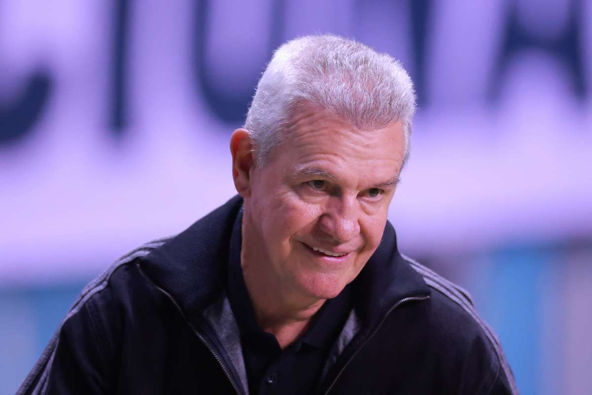 Javier Aguirre im Überblick: Dritte Rettungsaktion für Mexikos Feuerwehrchef