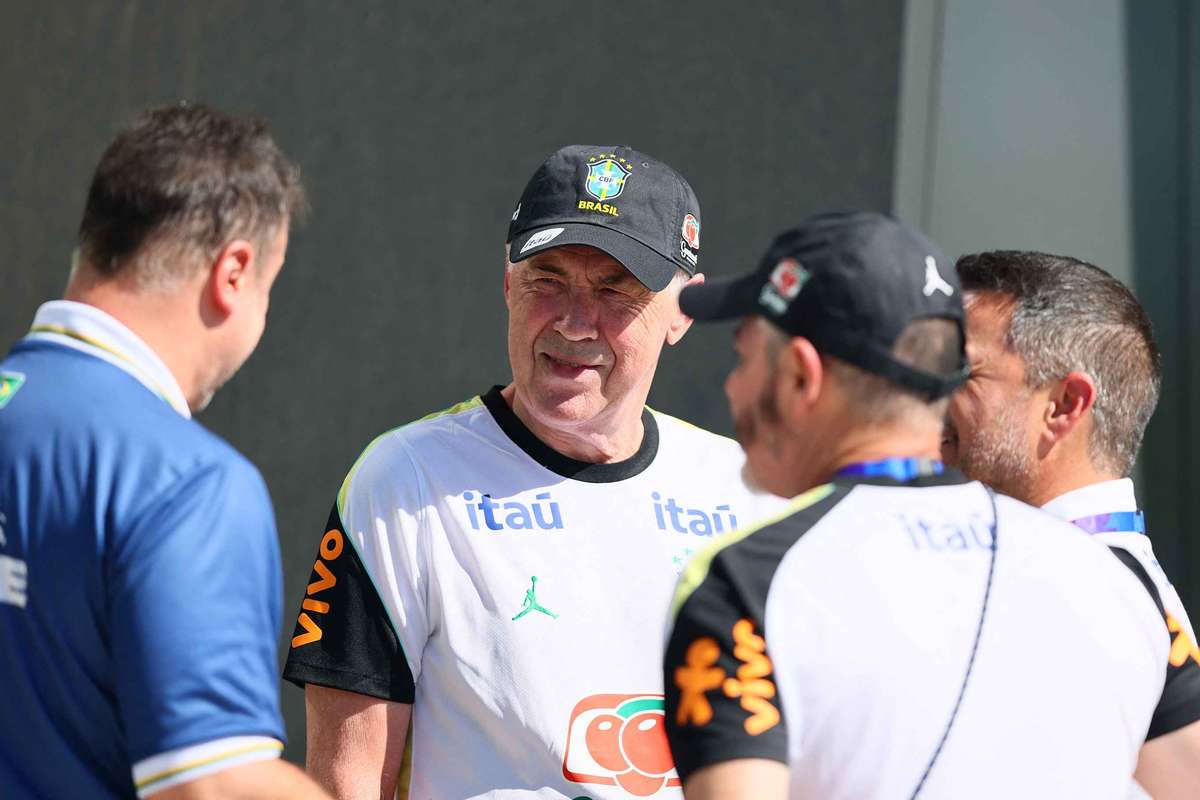Brasil realiza treino aberto em Nova Jersey, com Neymar ainda ausente das atividades