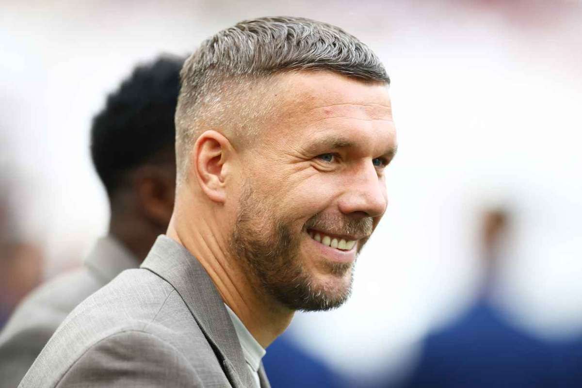 Podolskis WM-Kameraden? "Schweinsteiger, Müller, Rüdiger"