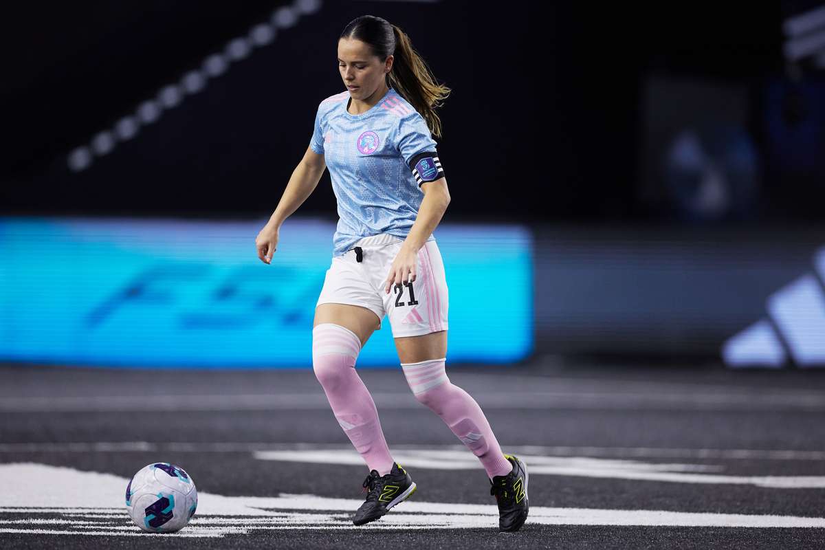 La Queens League Next Level comienza con golazos de Pedroche y de una campeona del mundo