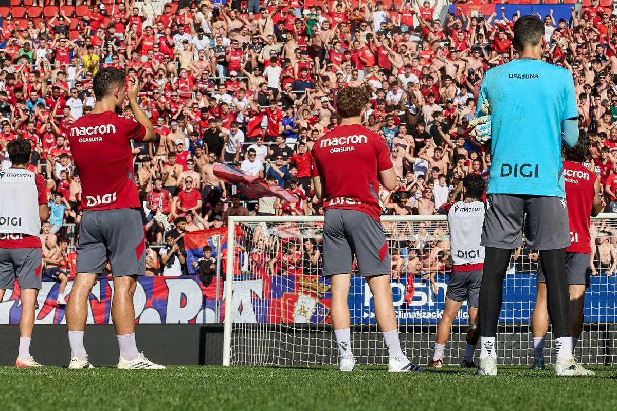 Osasuna arremete contra Antiviolencia por la petición de cerrar El Sadar