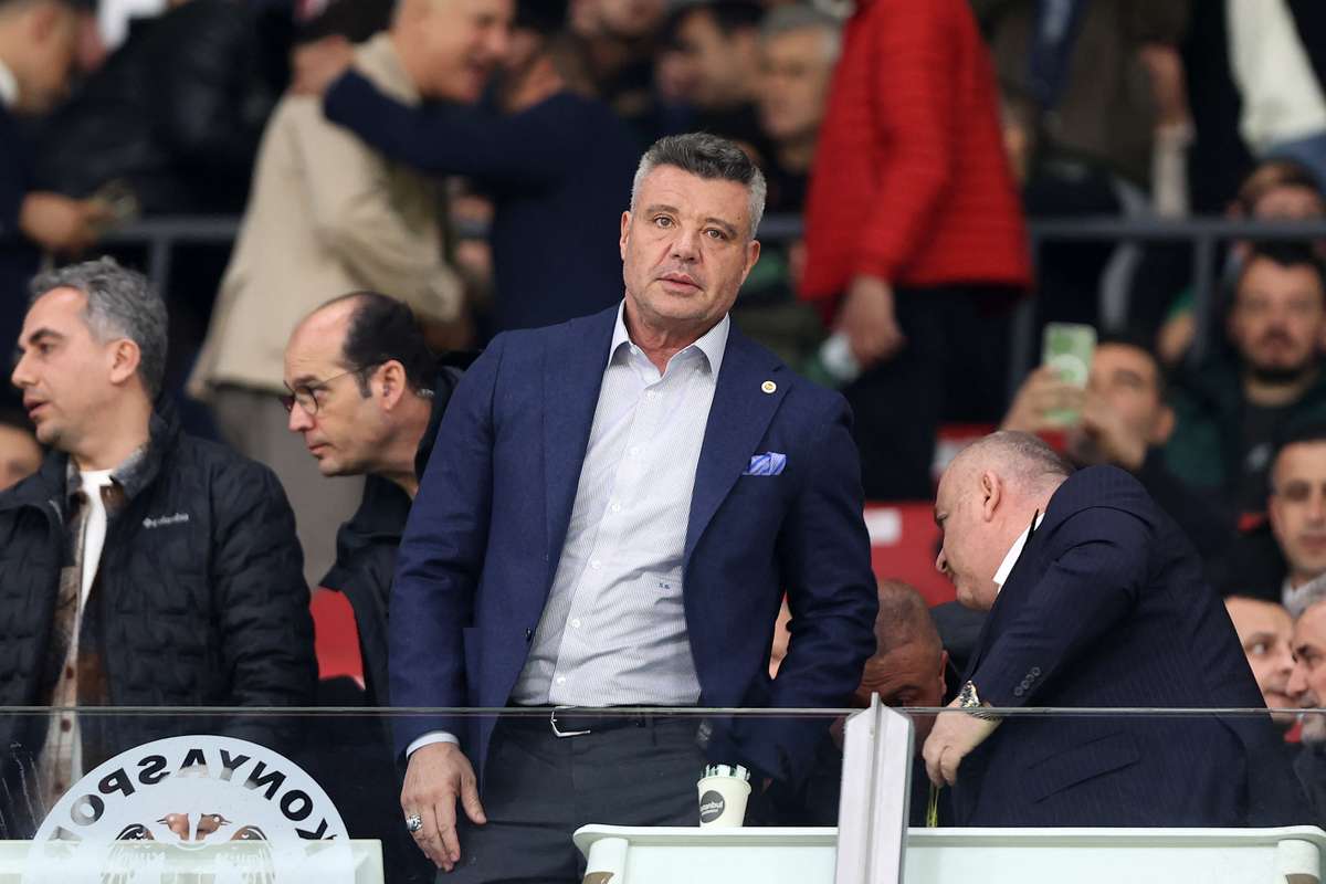 Presidente do Fenerbahçe condenado a prisão por "incitamento a apostas ilegais"