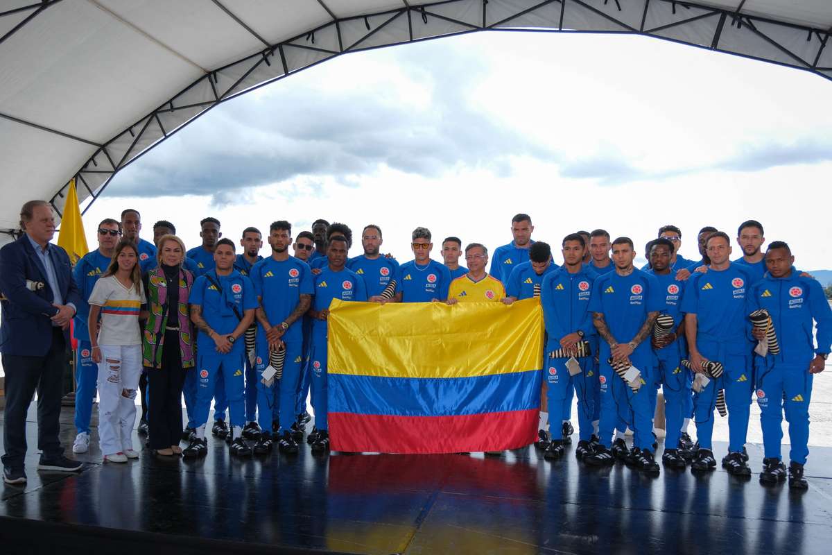 Colombia inicia su trayecto hacia Estados Unidos tras una emotiva despedida