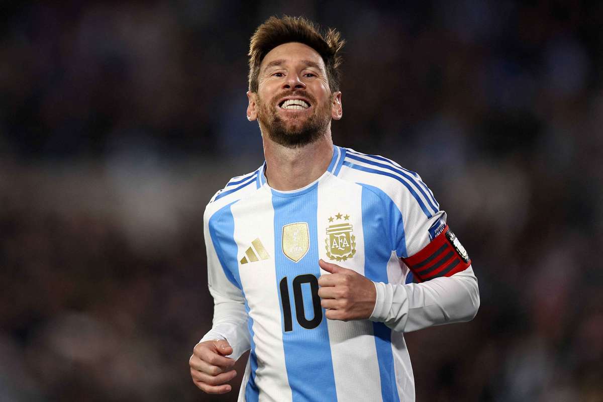 Argentina regressa ao topo da classificação da FIFA após deslizes de França e Espanha