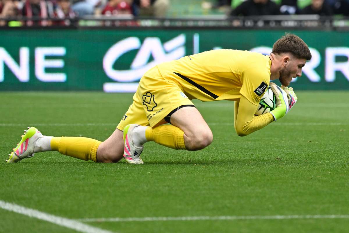 Ewen Jaouen (do Reims) perto do Newcastle por 28,5 milhões de euros