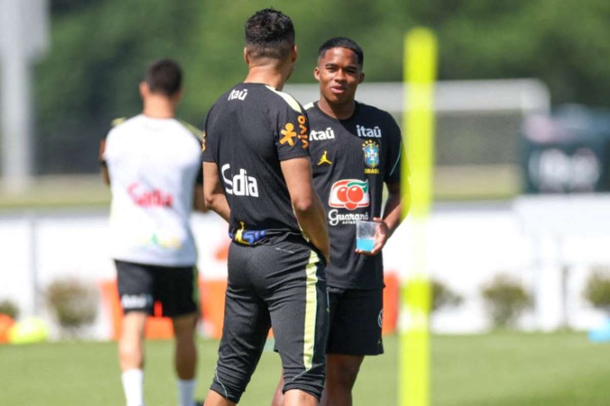 Depois de entrada forte e críticas, Casemiro e Endrick mostram sintonia no Brasil