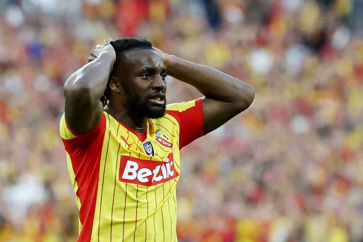 Allan Saint-Maximin prepara-se para integrar a MLS após saída do Lens