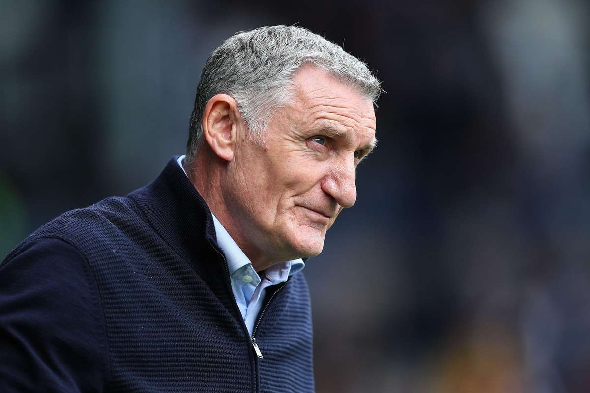 É oficial, Tony Mowbray volta a ser treinador do Blackburn Rovers