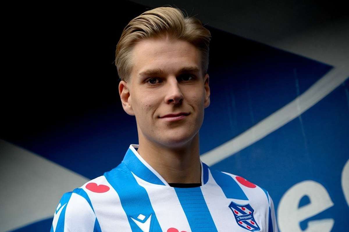 Sporting de Braga apresenta proposta por Marcus Linday do Heerenveen