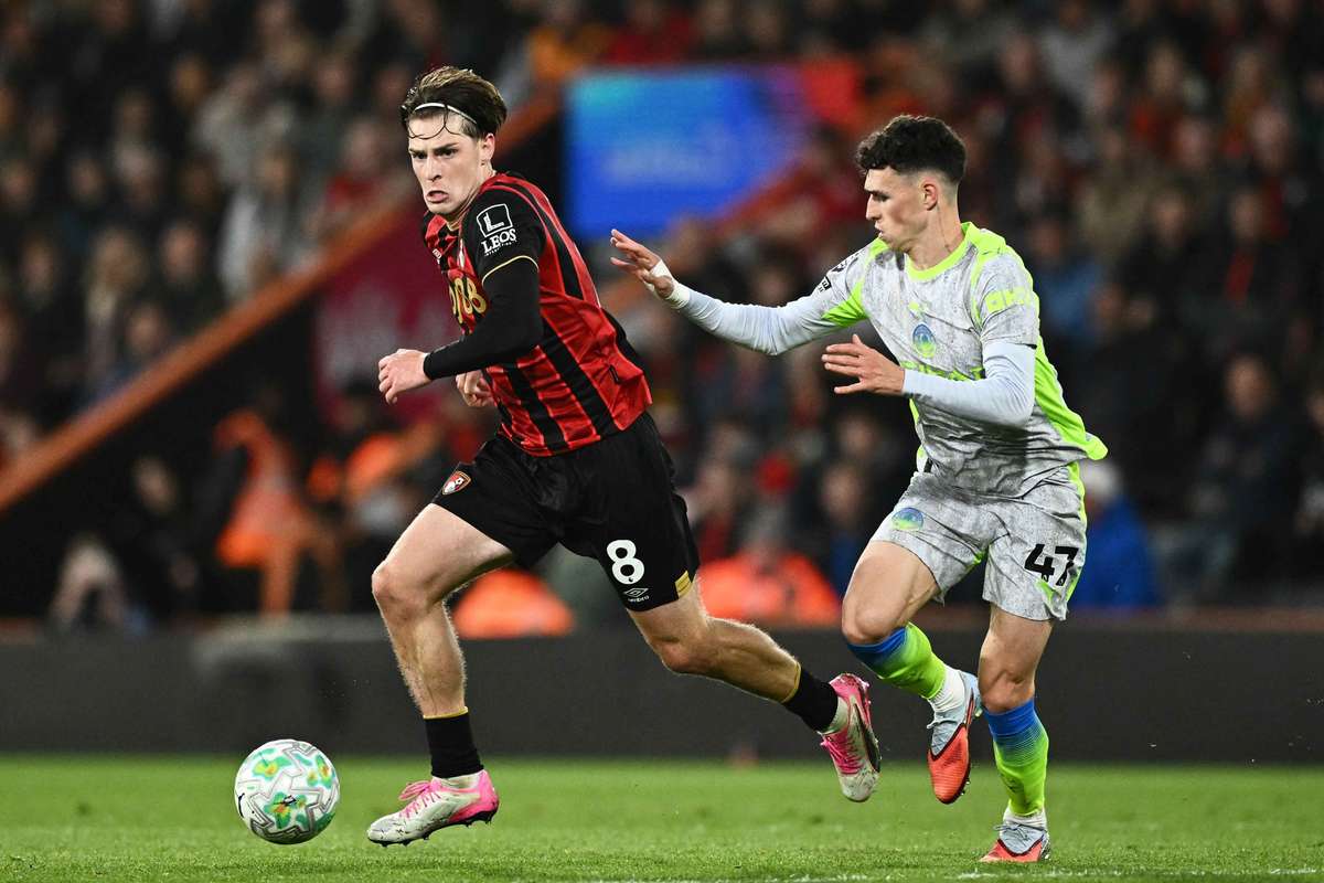 Info Flashscore : Manchester United envisage de recruter Alex Scott de Bournemouth
