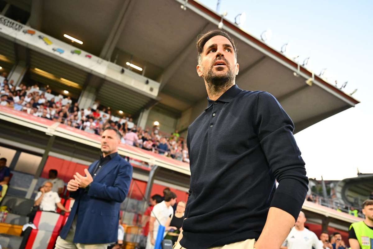 Cesc Fàbregas: "Em Itália pensa se mais na defesa, para vencer tens de estar preparado para as desmantelar"