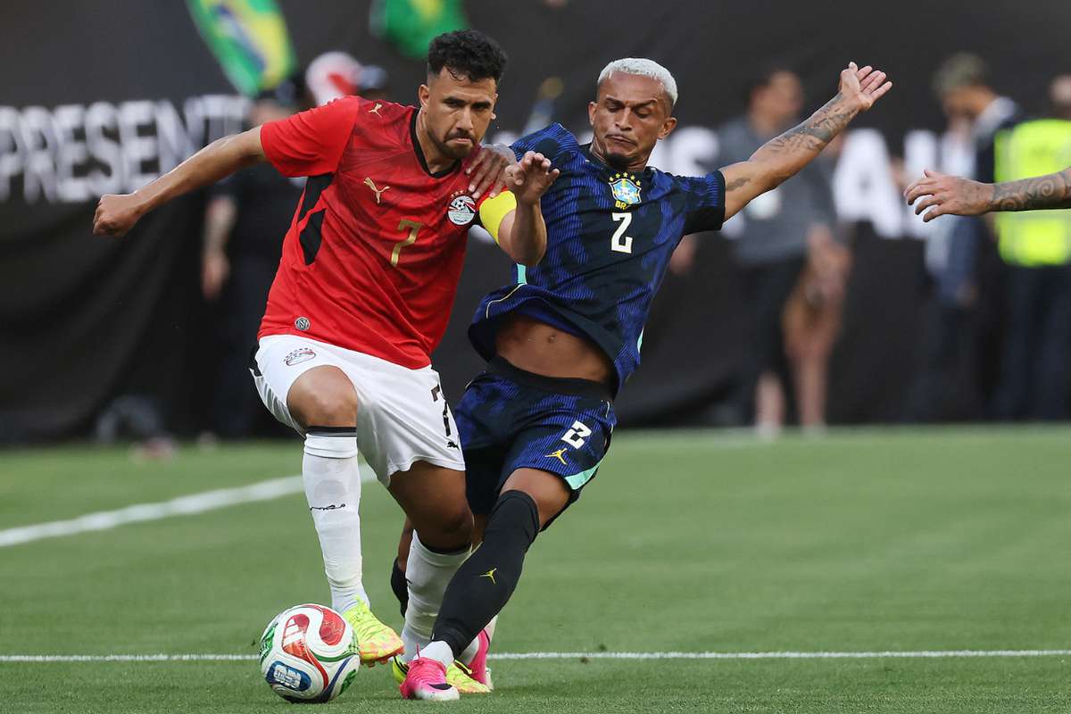 Wesley sai lesionado de jogo particular, chora e deixa Seleção Brasileira em alerta