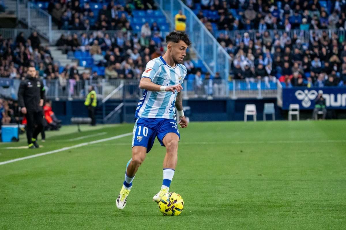 Málaga fait un grand pas vers la finale des barrages d'accession à la Liga