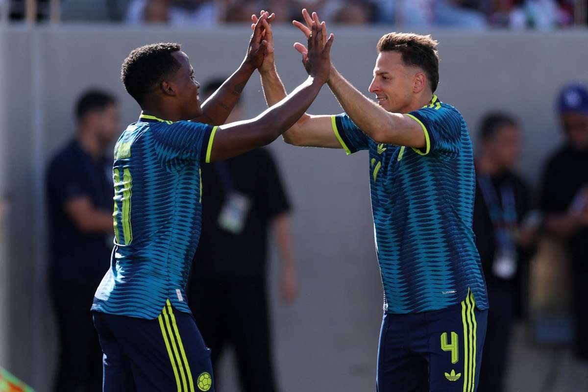 Com dois golos de Jhon Arias, Colômbia vence Jordânia no último ensaio antes do Mundial