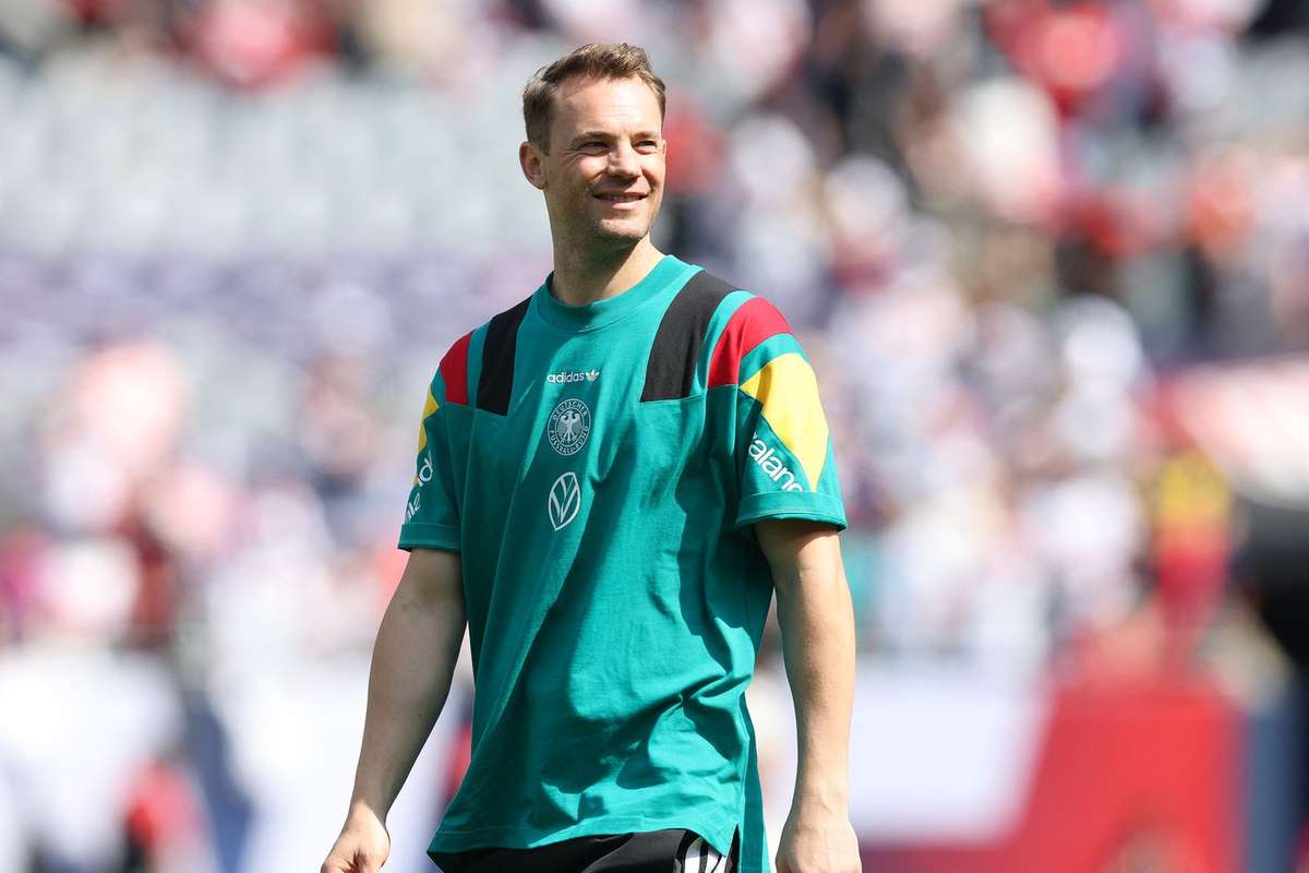 Völler erwartet von Neuer ein Super-Turnier. Schult steht dem Comeback skeptisch gegenüber.