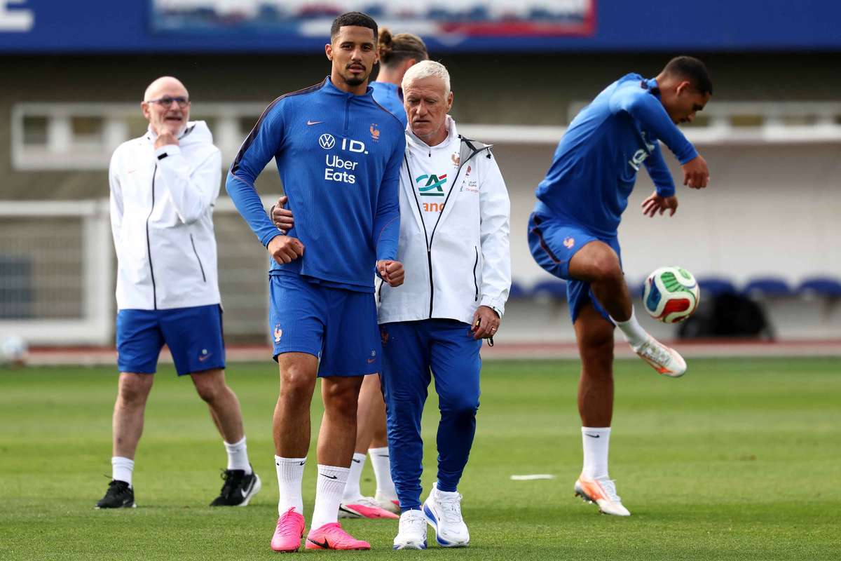 Saliba et Dembélé titularisés face à l'Irlande du Nord
