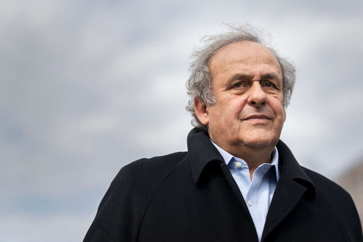 Platini erstattet Anzeige gegen FIFA-Präsident Infantino und wirft Verschwörung vor