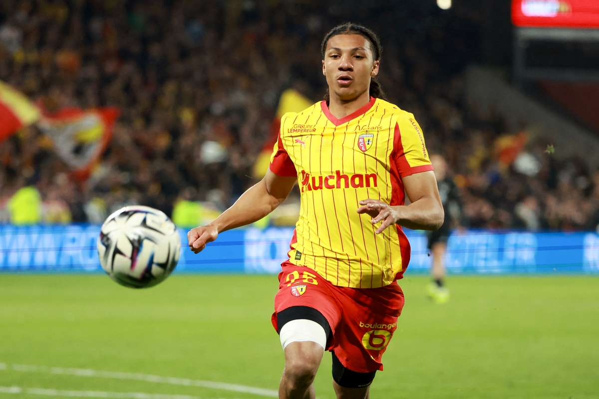 Info Flashscore : le Borussia Dortmund et la Premier League sur les traces de Ganiou