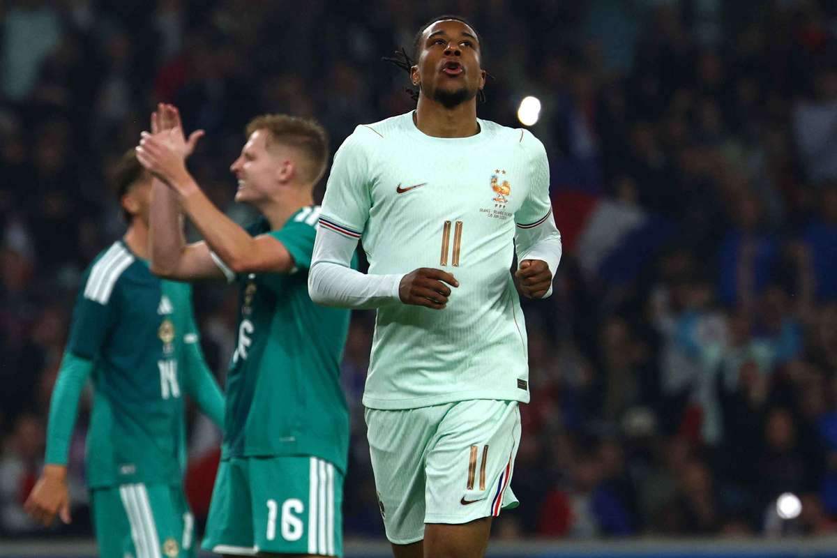 Mundial 2026: Didier Deschamps lança desafio a Michael Olise para assumir um papel de destaque na França