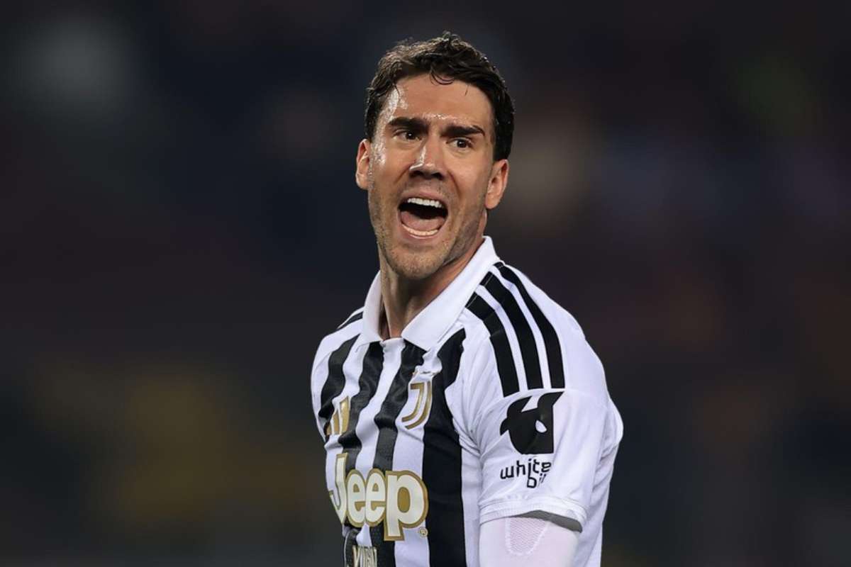 Chelsea na frente na disputa por Vlahovic após saída da Juventus