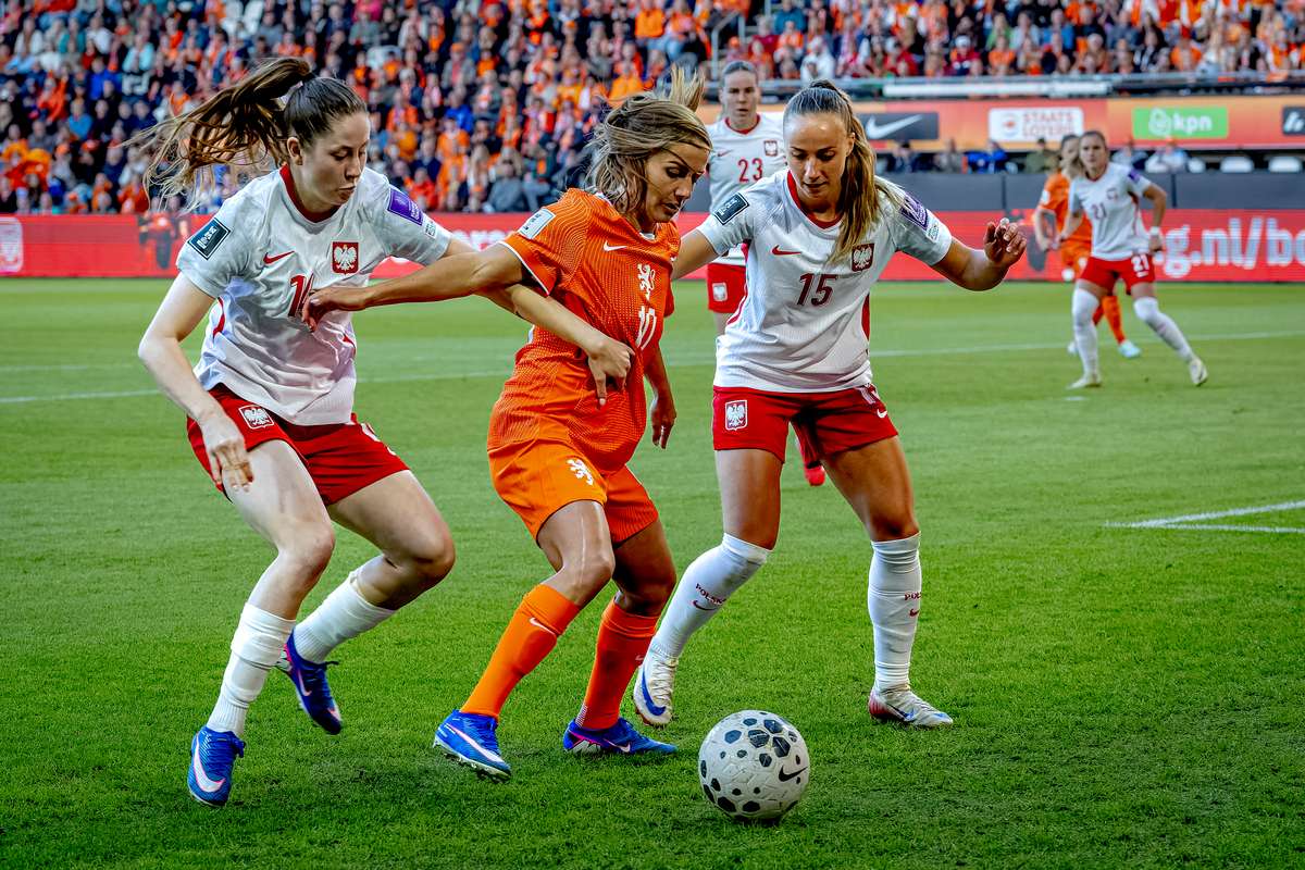 Les Pays Bas prennent du plaisir contre la Pologne mais finissent deuxièmes derrière la France