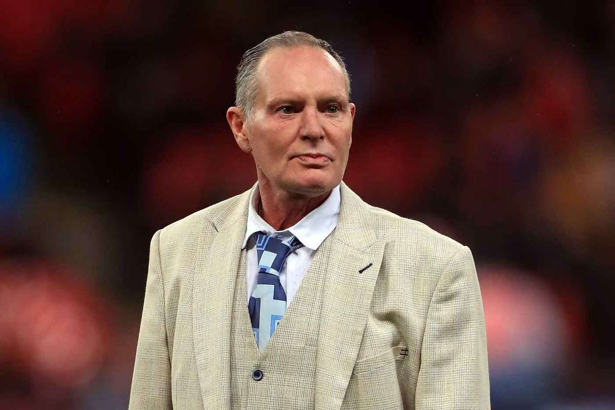 Gascoigne fala sem reservas sobre o seu vício no álcool: "Se este livro puder salvar a vida de uma pessoa..."