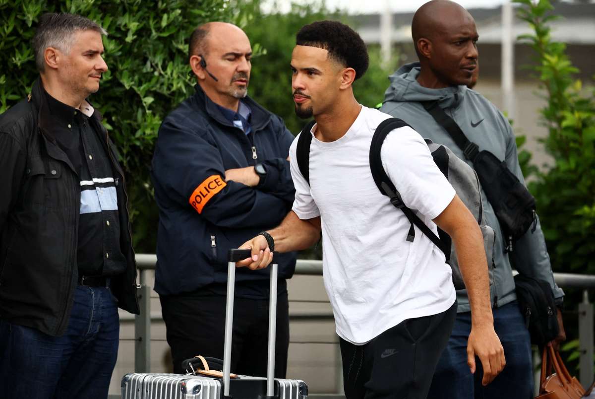 Mundial de 2026: Zaïre-Emery (França) impedido de entrar no bar do hotel por ser menor de idade