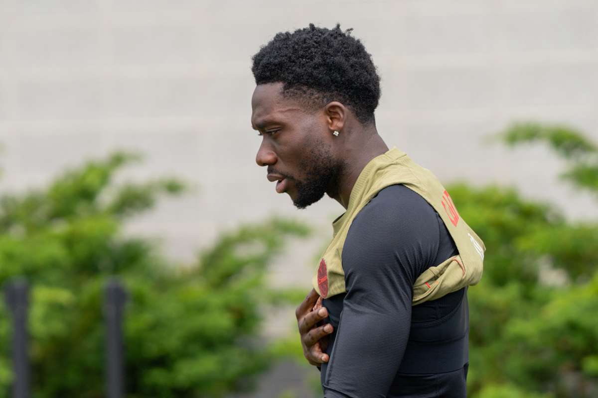 Le capitaine canadien Alphonso Davies déclaré forfait contre la Bosnie-Herzégovine