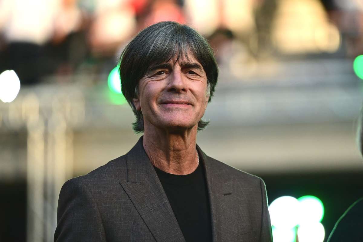 Jogi Löw gibt dem DFB-Team Tipps für den Titel