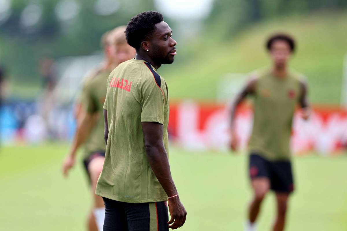 Mundial 2026: Alphonso Davies não recuperou a tempo e falha o jogo de estreia do Canadá