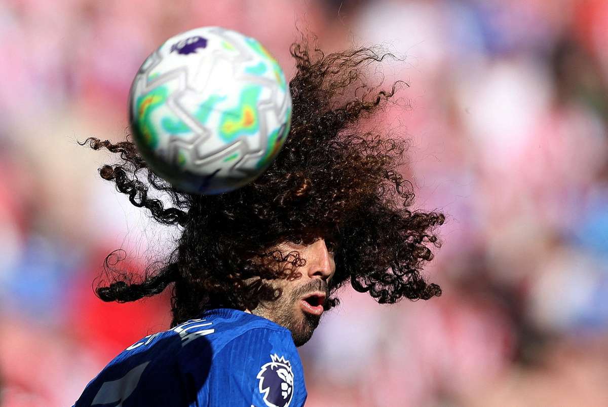 Premier League ajusta penalização por puxar cabelo antes do arranque da nova temporada