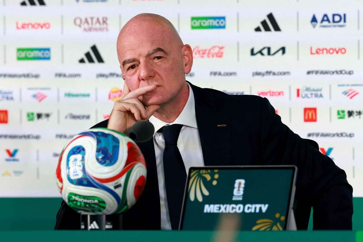 Un Mondial à 64 équipes ? « Peut-être que l'Italie se qualifiera », ironise Infantino