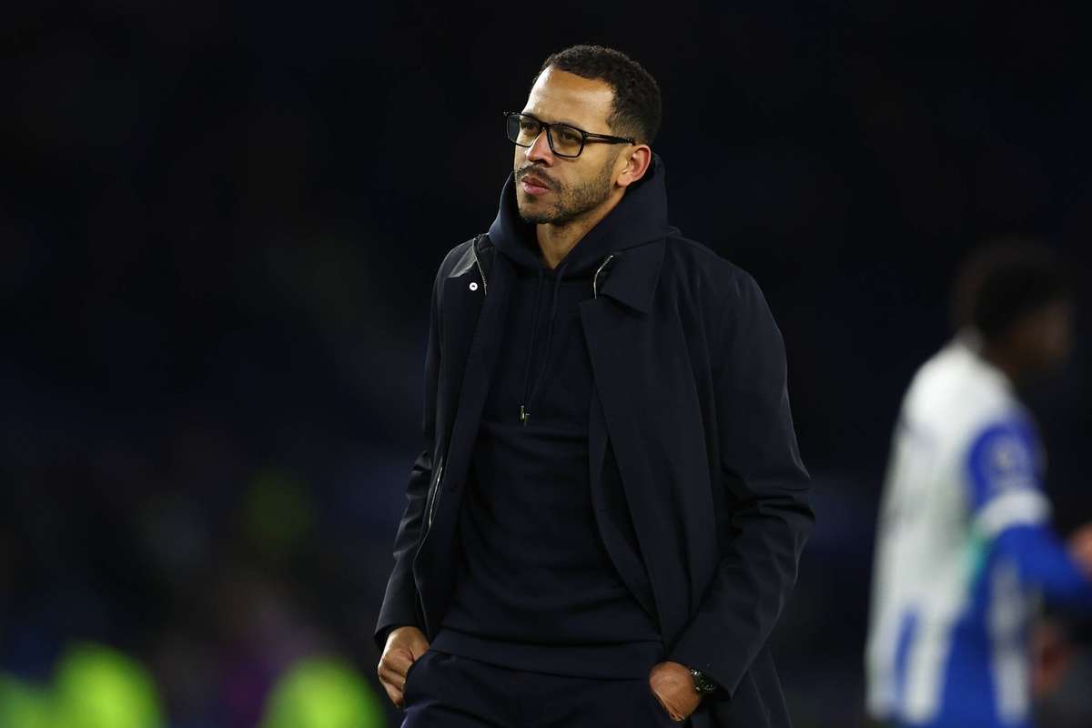 Liam Rosenior refuse de retrouver un poste d'entraîneur après son départ de Chelsea