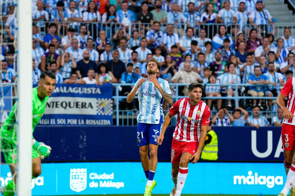 Málaga y Almería resolverán la eliminatoria en un solo partido (0-0)