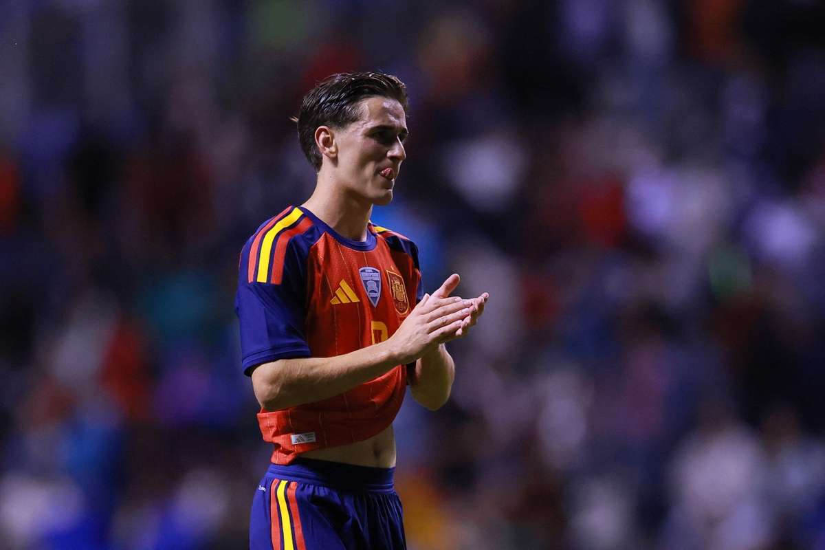 Gavi vuelve a ser titular con España en partido oficial por primera vez desde noviembre de 2023