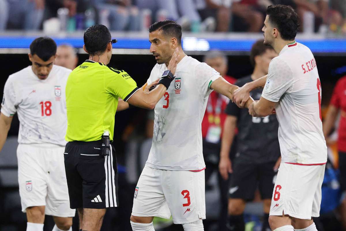 Amir Ghalenoei déclare : « Notre équipe est la plus mal traitée de toute la Coupe du monde »