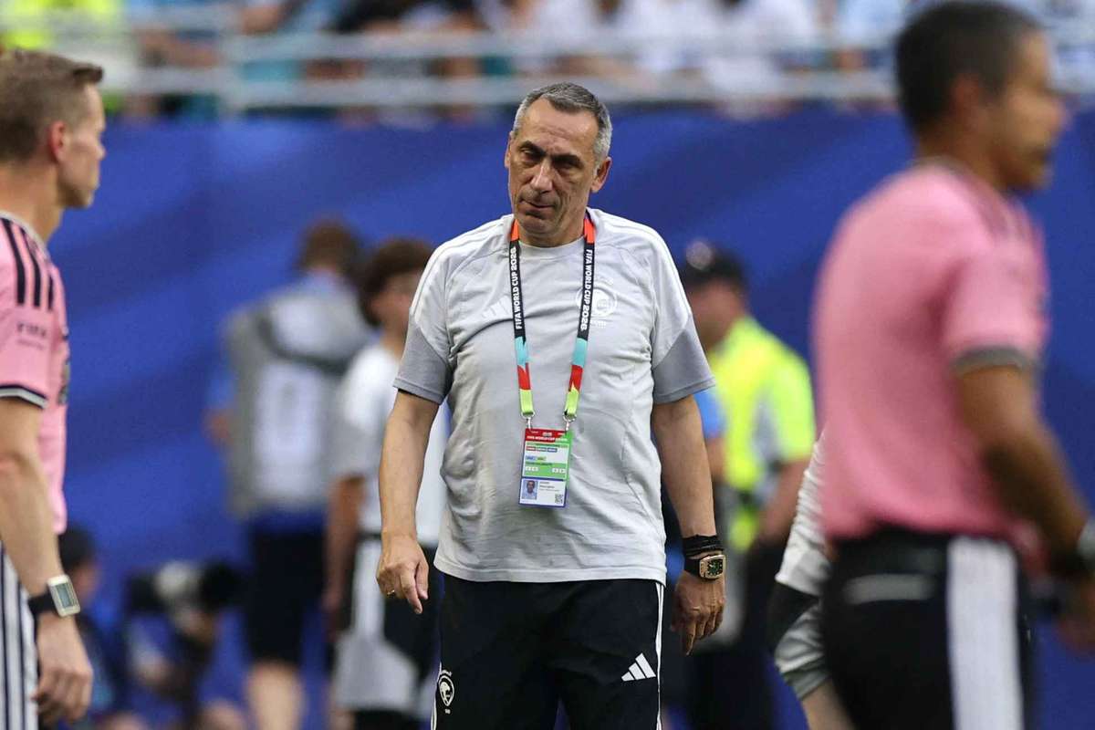 Saudi-Trainer Donis zeigt sich nach 1:1 gegen Uruguay unzufrieden mit der knappen Vorbereitungszeit