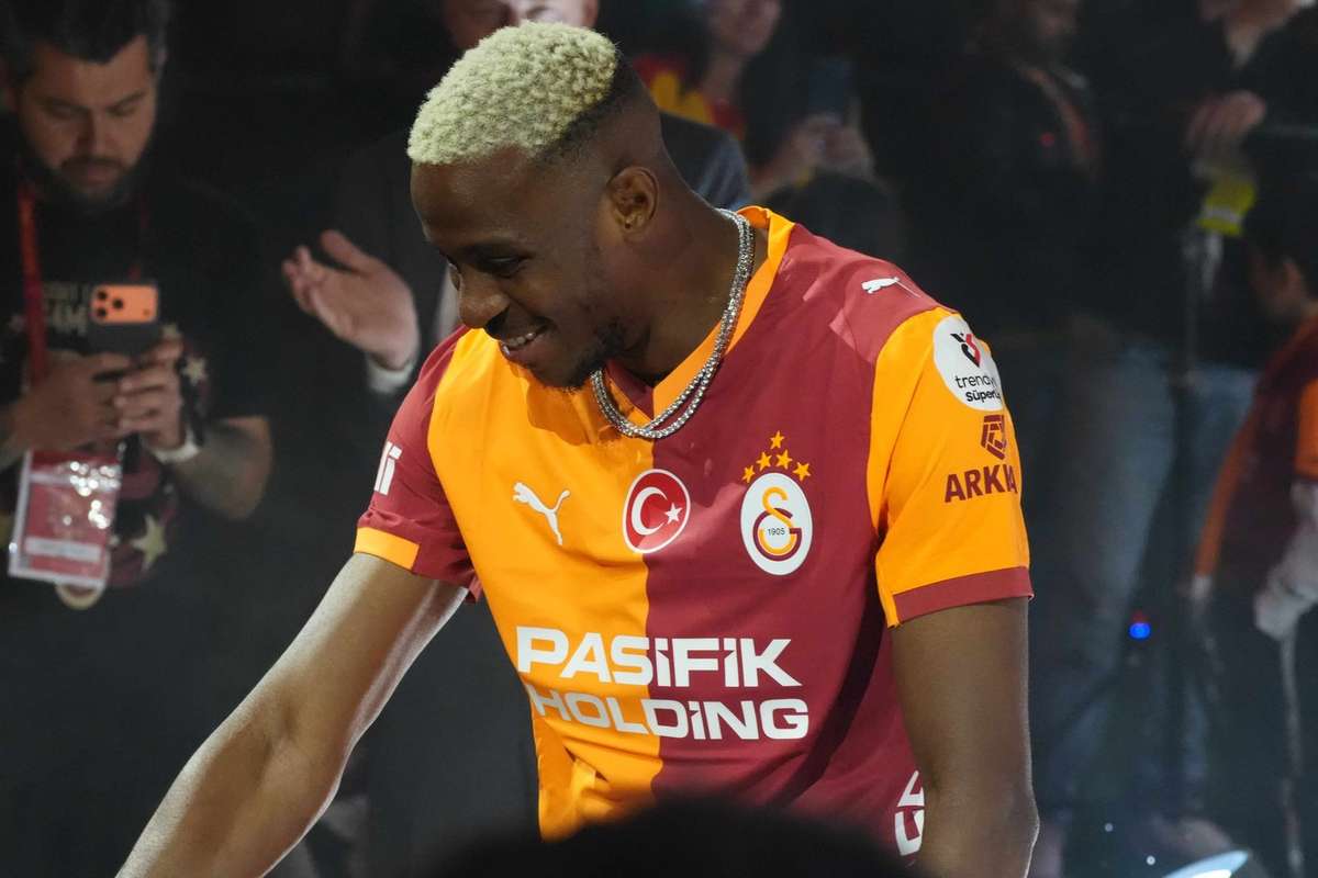 Presidente do Galatasaray afasta cenário de venda de Victor Osimhen