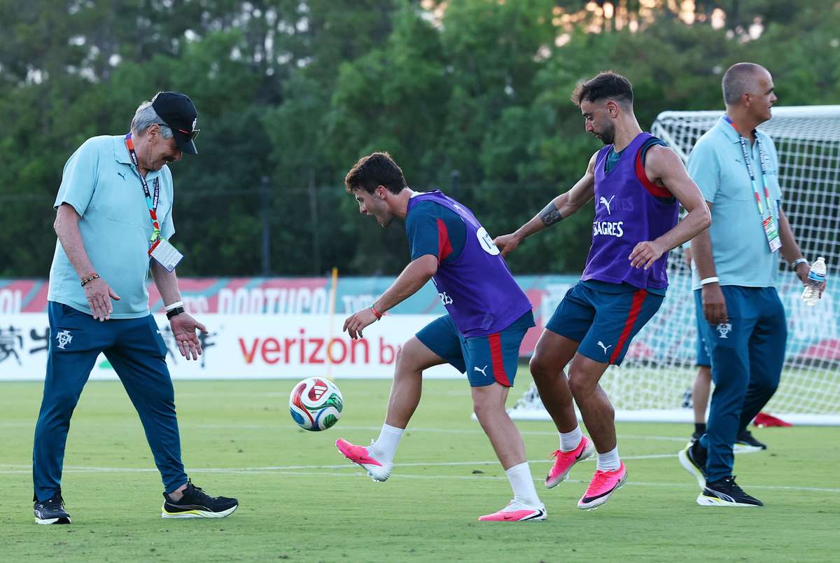 Bruno Fernandes : « La présence d’une équipe exceptionnelle autour de moi m’apporte une grande confiance »