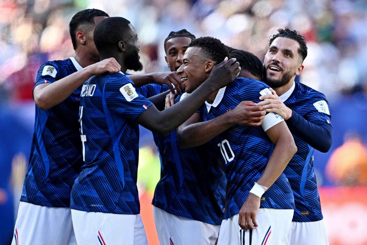 Doppelpack von Mbappé: Frankreich triumphiert mit Mühe gegen Senegal zum WM-Auftakt