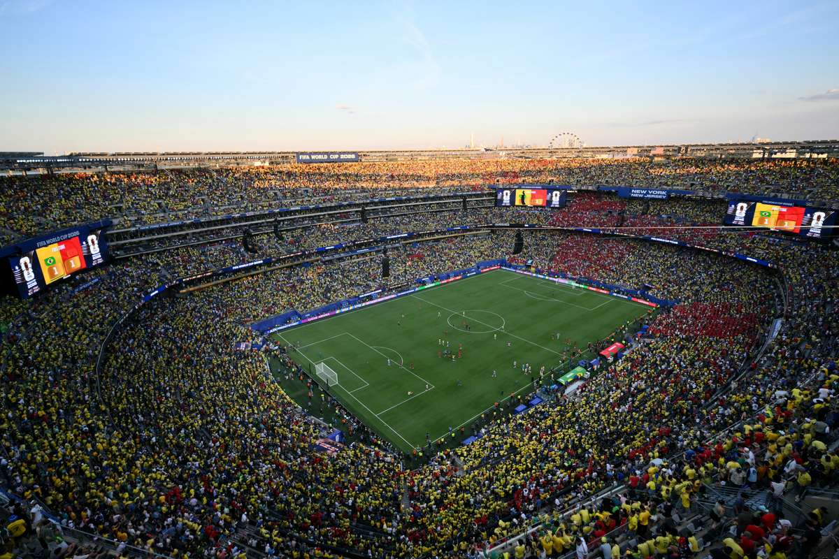 Brasil ultrapassa público da estreia de França e assegura recorde na primeira jornada no MetLife