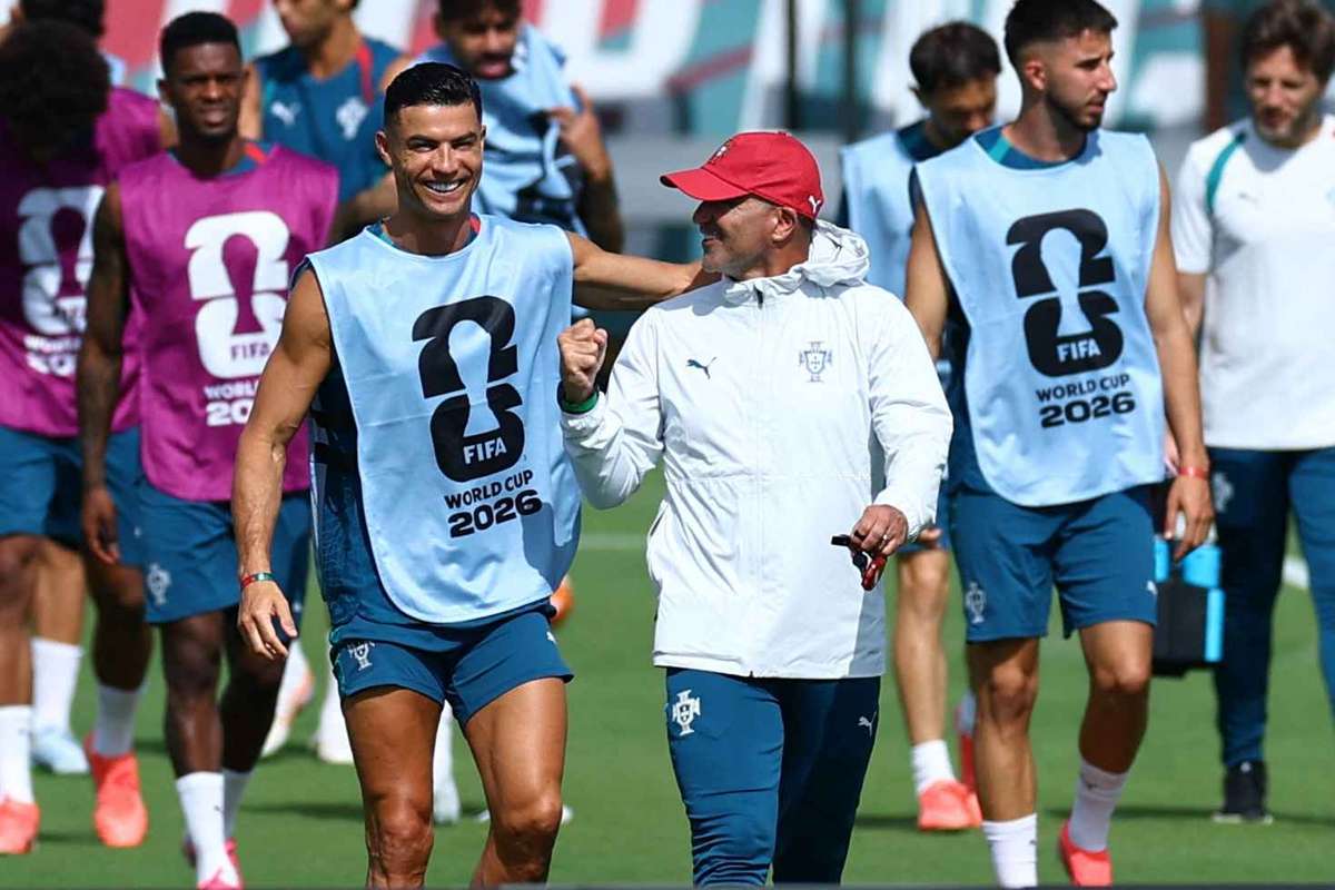 Portugals Trainer Martinez hört nach WM auf, Ronaldo weiter "Vorbild für den Fußball"