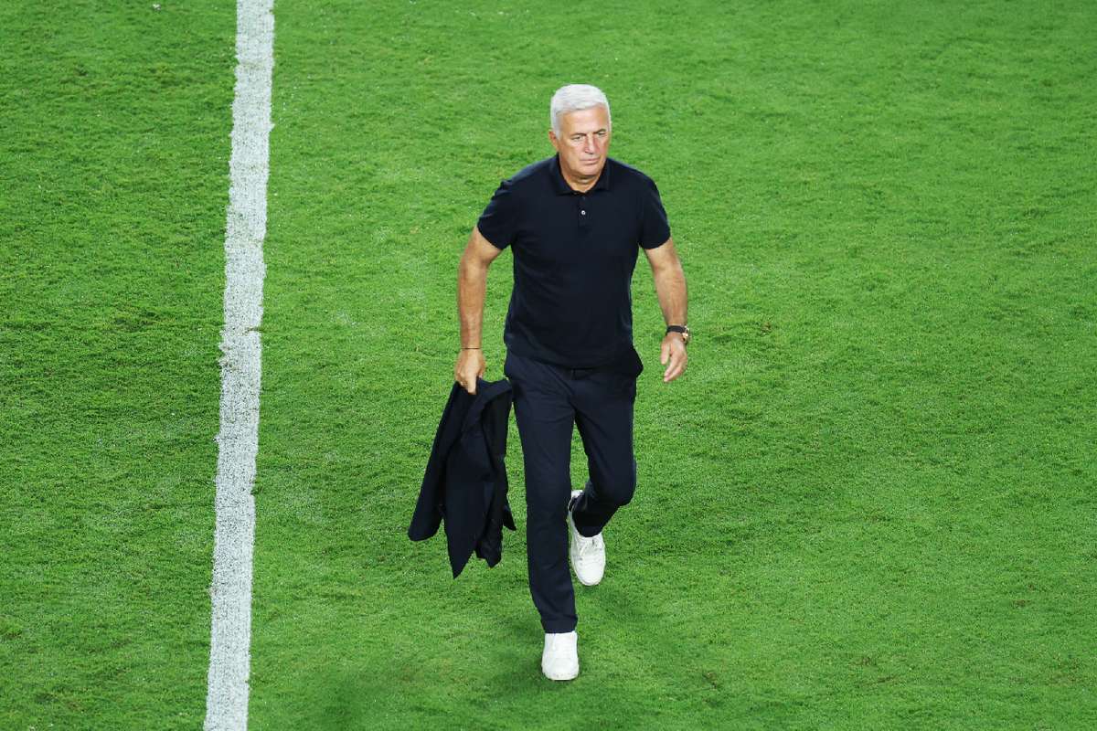 Algeria manager Petkovic says his team assisted Messi in making World Cup history